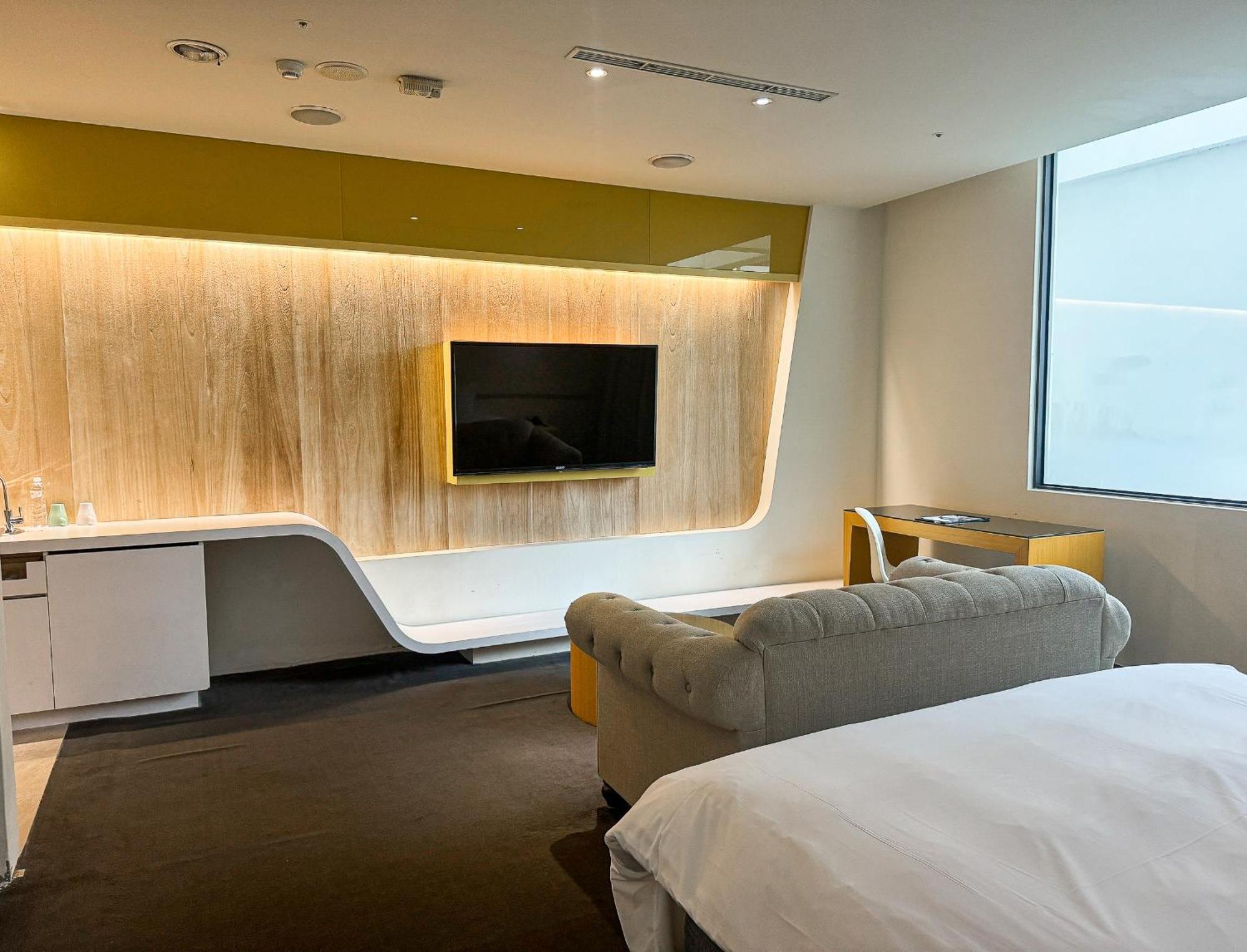 All-Ur Boutique Motel - Taichung Branch Bagian luar foto