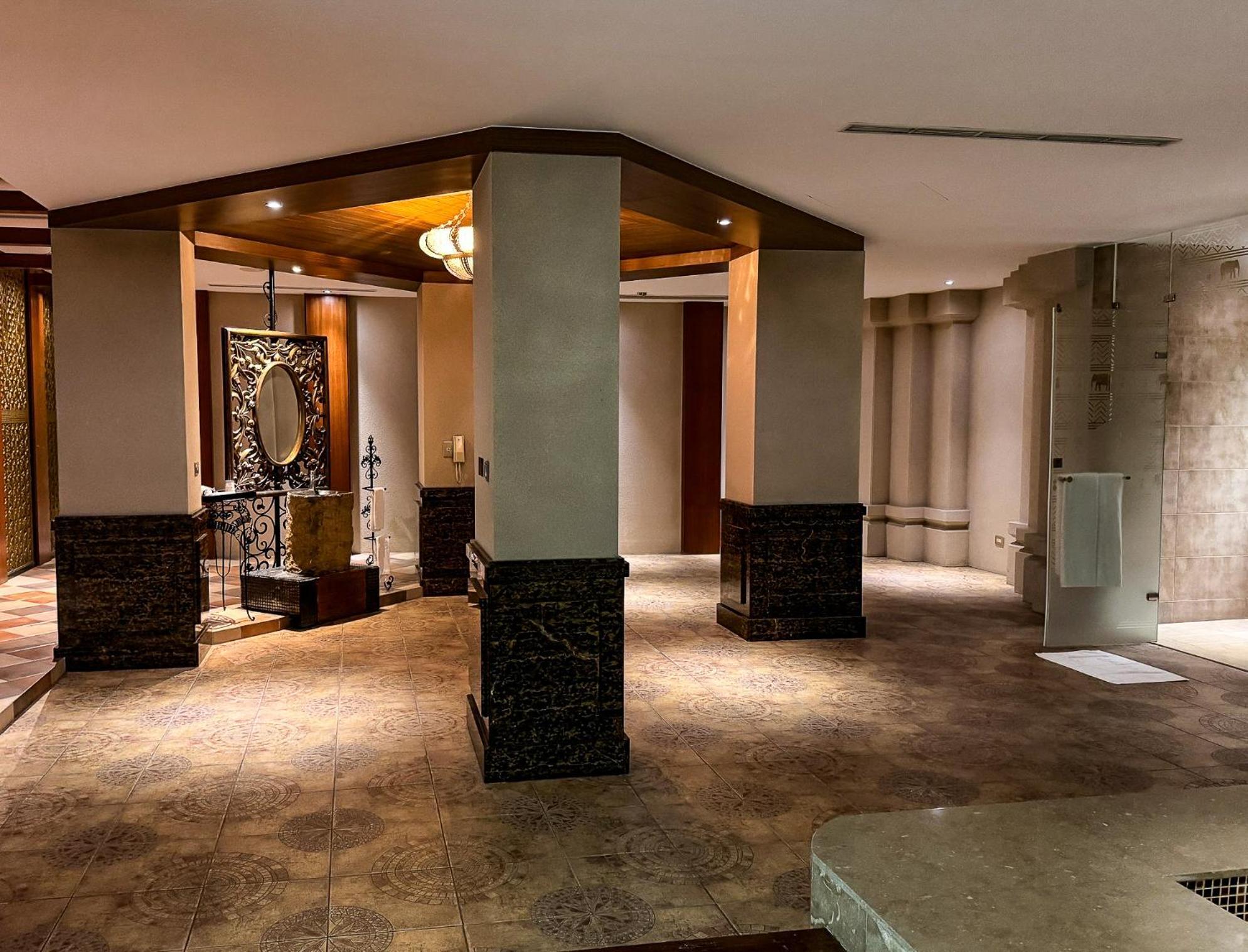 All-Ur Boutique Motel - Taichung Branch Bagian luar foto